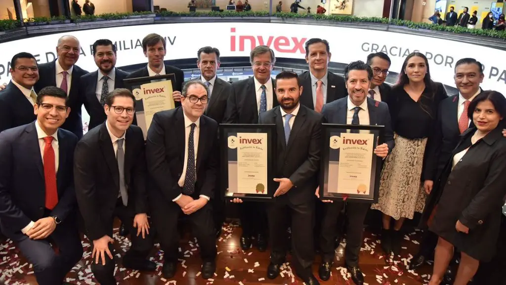 BMV celebró la colocación de deuda de INVEX en la Bolsa